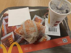 -麦当劳(中唱大厦店)