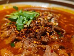 水煮牛肉-弄堂里·寻味杭州(湖滨银泰in77C区店)