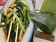 -刘姐啤酒鱼民族演艺餐厅(西街总店)