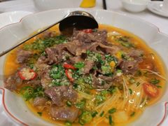 酸汤金菇肥牛-御彩酒家(东风东路店)