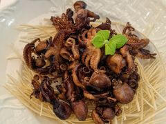 -品海楼·大连海胆锅贴馆(东港店)