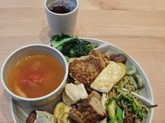 -素满香·全民食养自助(长宁龙之梦店)