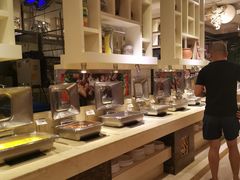 自助取餐区-芭菲盛宴·环球美食(袁家岗店)