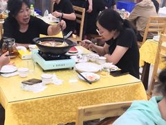 -乡土特色.冷锅鱼.牦牛肉汤锅