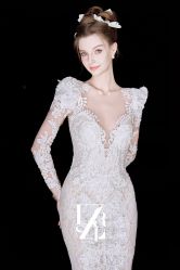 -Renee芮亦婚纱(原丽莎)