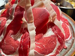 -鲜入唯煮·港式海鲜牛肉火锅(金宝街店)