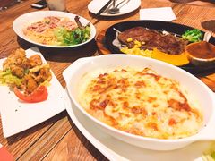 芥末蜂蜜烤鸡-玛格萝妮(汇智国际商业中心店)