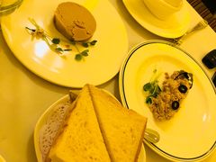 -成桂西餐厅·42年的味道(五大道疙瘩楼店)