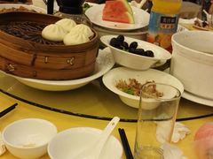 -山明水秀大饭店