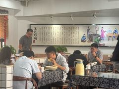 -八两八金·莱芜特色炒鸡(市南漳浦路店)