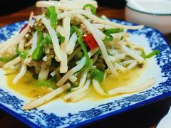 芦苇根炒肉丝-呼吸森林·生态农庄农家乐私房菜