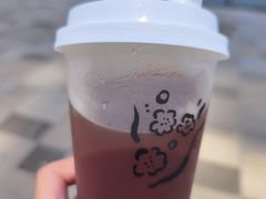 -喜茶(北京华贸购物中心店)