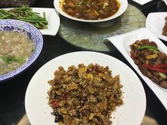 -忠顺斋易州印象烤鸭店(东关新村店)