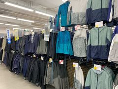 -迪卡侬(燕山店)