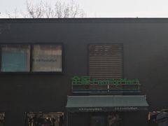 -全家便利店(王府井大街店)