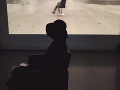 -知美术馆