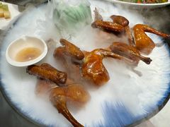 金牌烤乳鸽-夜宴江景餐厅