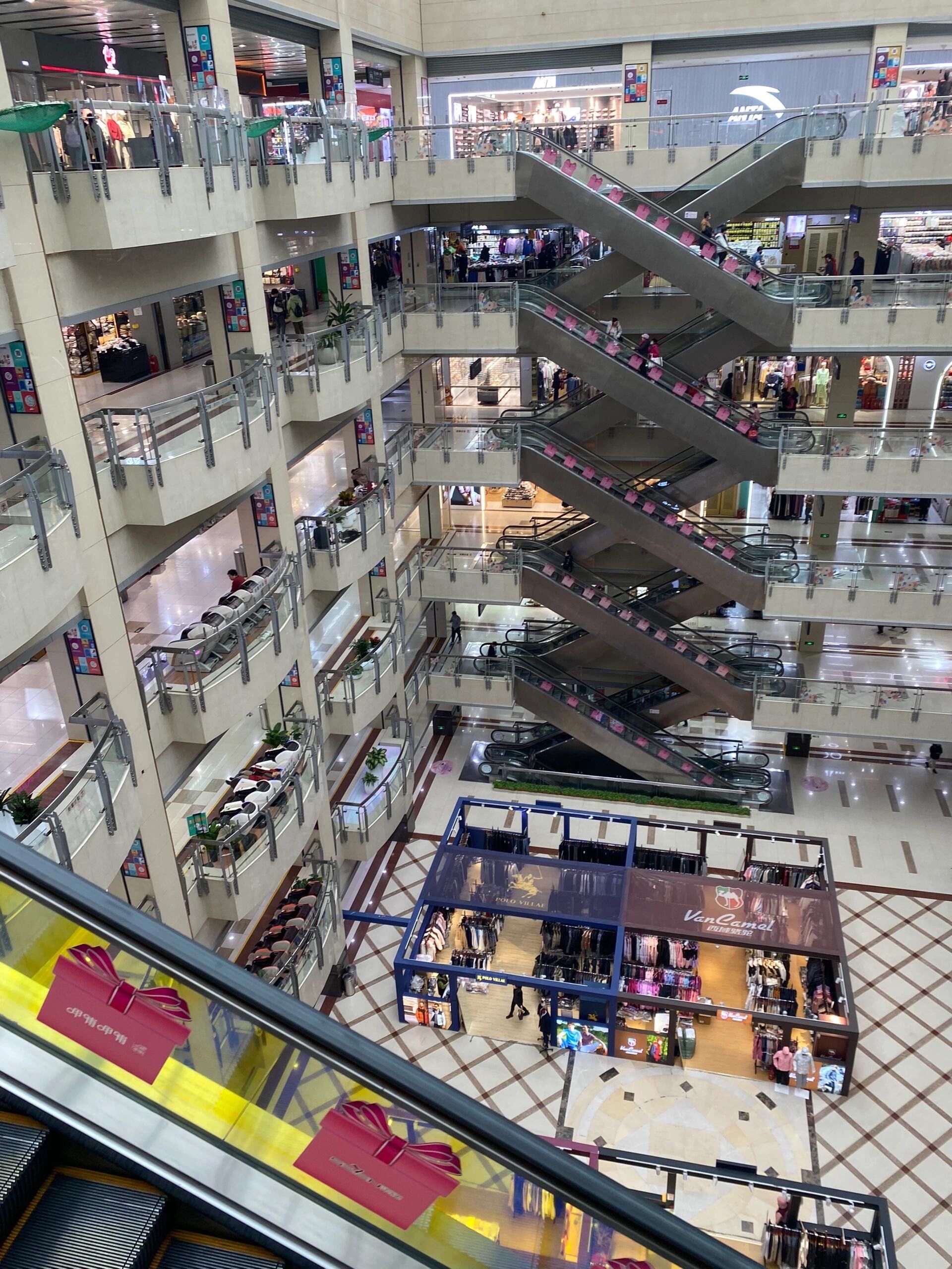 北京最大的小义乌——百荣世贸商城