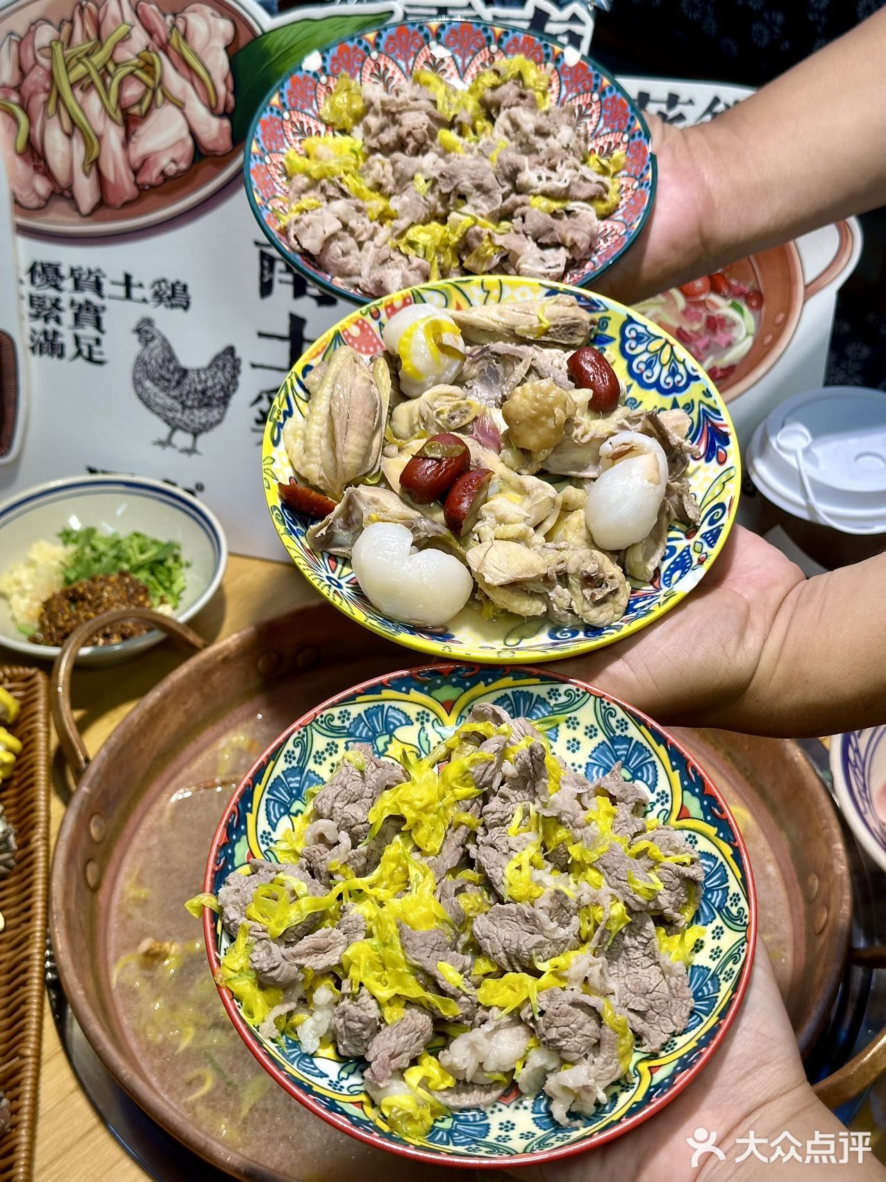 谁能拒绝一锅清甜鲜美的云南火锅！