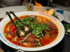 -坛宗剁椒鱼头(河西王府井店)