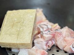-老刘生态大鱼坊铁锅炖鱼(赛马场店)