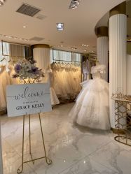 点击看大图 -GRACE KELLY婚纱与礼服(北京店)