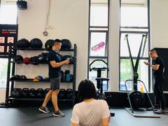 -汗水空间私教健身连锁(SM广场店)