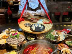 -萍姐火锅·公路夜市(武汉首店)