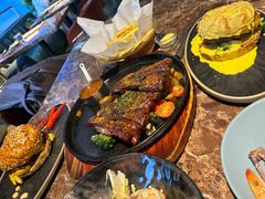 -Let'sBURGERplus·非常创意汉堡(三里屯店)