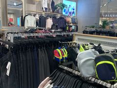 -lululemon(万象城店)