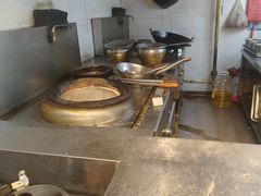 -养牛邓·潮汕牛肉海鲜自助火锅(广州店)