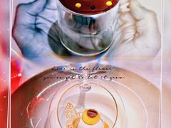 餐具摆设-L'ATELIER de Joel Robuchon(外滩18号店)