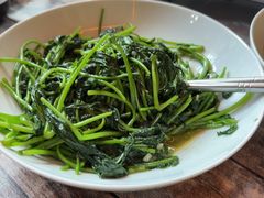 -食德喜·阳山鸡王食研基地