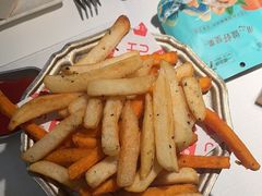 -春树下·树屋花房西餐厅(罍街AS1980店)