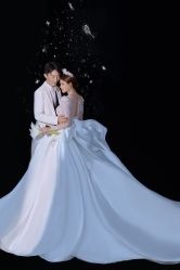 -金夫人婚纱摄影