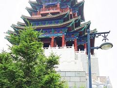 -定都峰