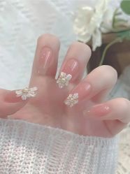 -猪猪女孩日式美睫美甲