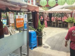 -老鼎万春卤菜(五代传承创始老店)