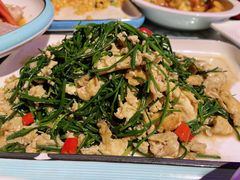 -巴特餐饮6加1音乐餐吧·新疆菜