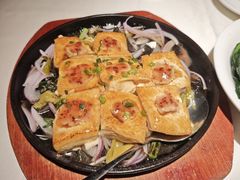 铁板酸菜豆腐-简·东山小厨(东山口店)