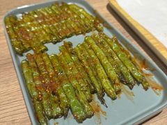 -街角等你.大连海鲜烧烤.经典铁板海鲜串(西安路店)