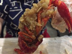 -巴厘龙虾·榜首油焖大虾(音乐学院·沿江酒馆店)