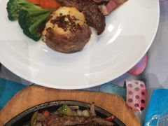 -彼德西餐厅(凯德广场新南店)
