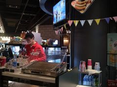 -CGV影城(滨江天街IMAX店)