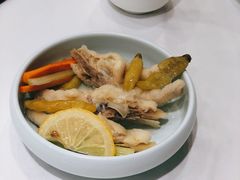 泡椒风爪-山泉公馆酒家(广州东站店)