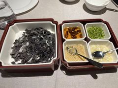 -四季民福烤鸭店(外滩外白渡桥店)