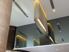 -东荟城名店仓