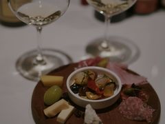 -wineapp葡萄酒餐吧(外滩金融中心店)