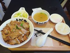 -熊吞·大碗丼烧肉饭(济宁万达广场店)