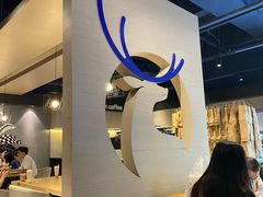 -瑞幸咖啡(新世界中心店)